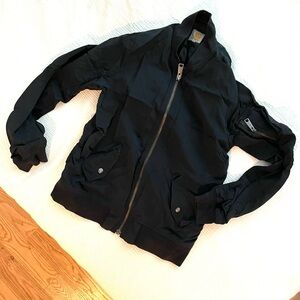 Carhartt WIP Adams mid weight bomber jacket Men’s S or Women’s M